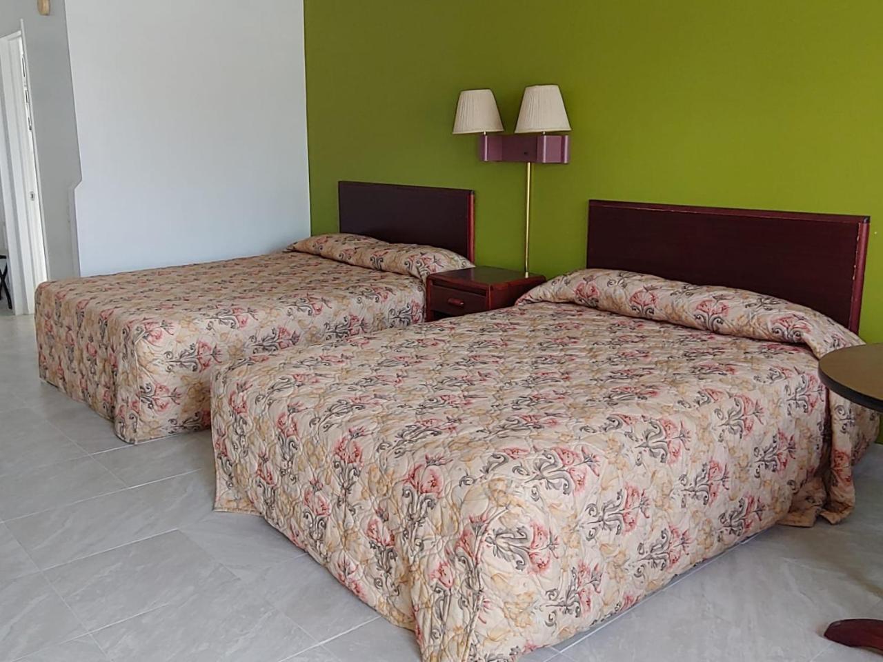 Relax Inn ينابيع سيلفر المظهر الخارجي الصورة